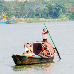 কলকাতায় হুগলি তীরে প্রধানমন্ত্রীর সময় কাটানো, সাধারণ মানুষের সঙ্গে সরাসরি সংলাপ