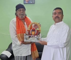 বাংলার পরিবর্তনের লড়াইয়ে একসাথে শুভেন্দু-মিঠুন, কলকাতায় সৌজন্য সাক্ষাৎ ঘিরে রাজনৈতিক জল্পনা
